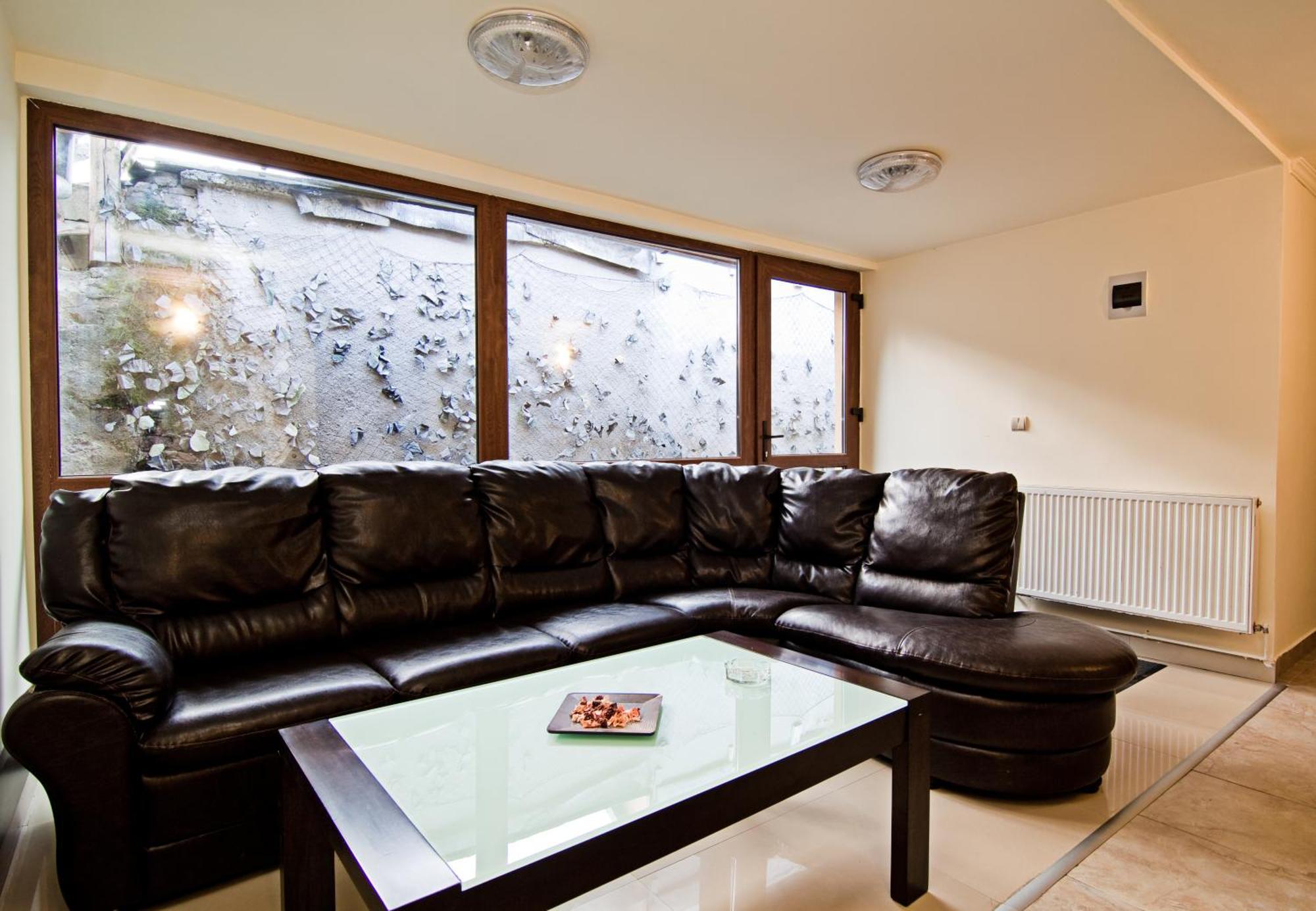 Pensiunea Schwartz Cluj-Napoca Ngoại thất bức ảnh