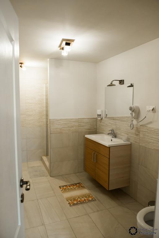 Pensiunea Schwartz Cluj-Napoca Ngoại thất bức ảnh