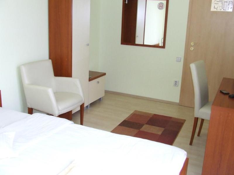 Pensiunea Schwartz Cluj-Napoca Ngoại thất bức ảnh