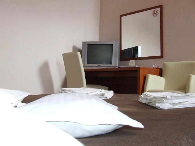 Pensiunea Schwartz Cluj-Napoca Ngoại thất bức ảnh
