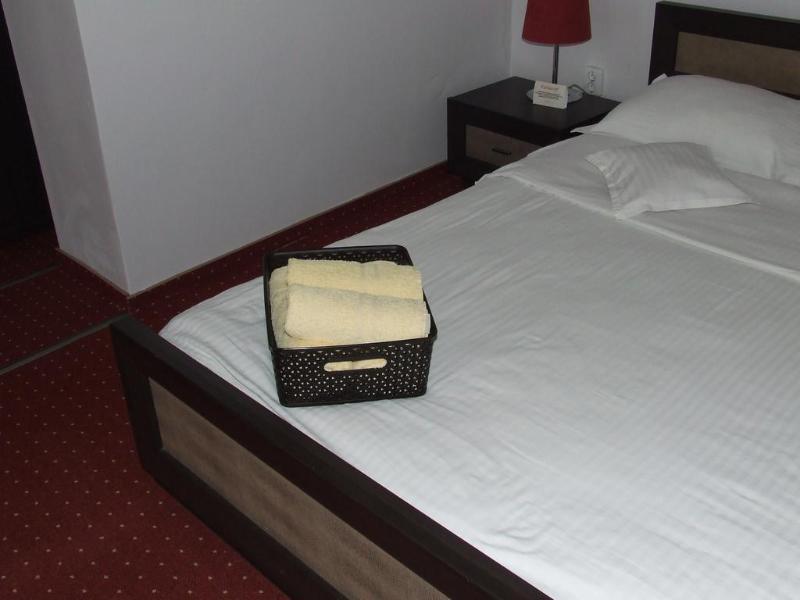 Pensiunea Schwartz Cluj-Napoca Ngoại thất bức ảnh