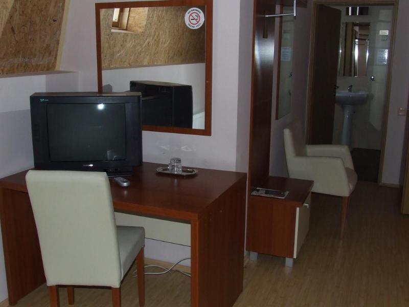 Pensiunea Schwartz Cluj-Napoca Ngoại thất bức ảnh